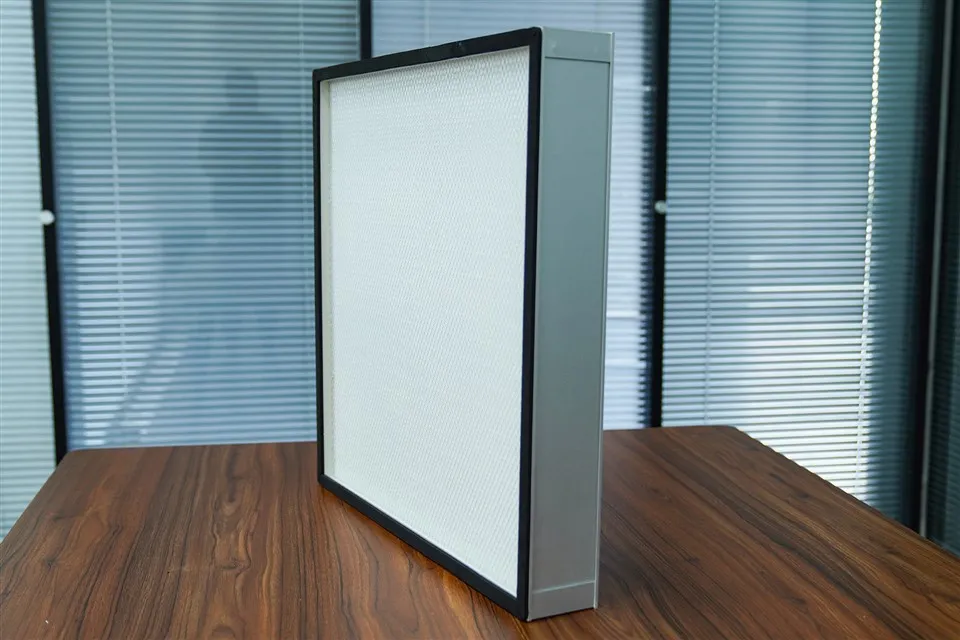 Filtru de aer de înaltă eficiență direct de producător, cu carcasă din plasă metalică rezistentă la căldură Filtru de înaltă eficiență FFU necompartimentat H14