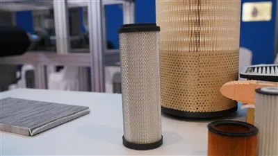 Filtru de aer al motorului P185069 P527682 RS3518 AF25139M C341300 pentru camioane grele